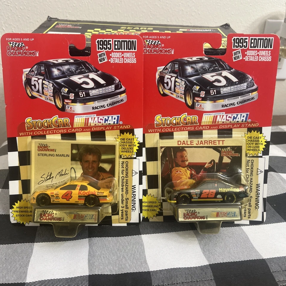 RACING CHAMPIONS SEARS 1995 EDICIÓN COLECCIONISTA 12 COCHES SPRINT EN ESTUCHE 1/64 #MB3 Foto 2 de 4