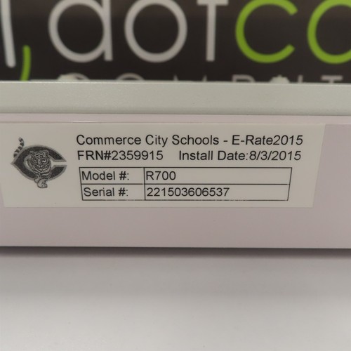 Ruckus ZoneFlex R700 Dual Band Access Point Wireless 901-R700-US00 - Picture 2 of 5