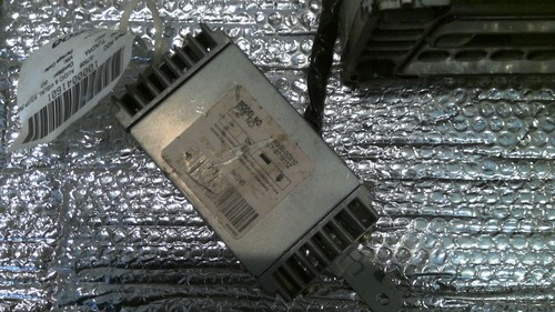 Equipo de audio y visual.(radio) Con AMPLIFICADOR TUNDRA 00 01 02 03 04 86120-0C030 - Imagen 3 de 6