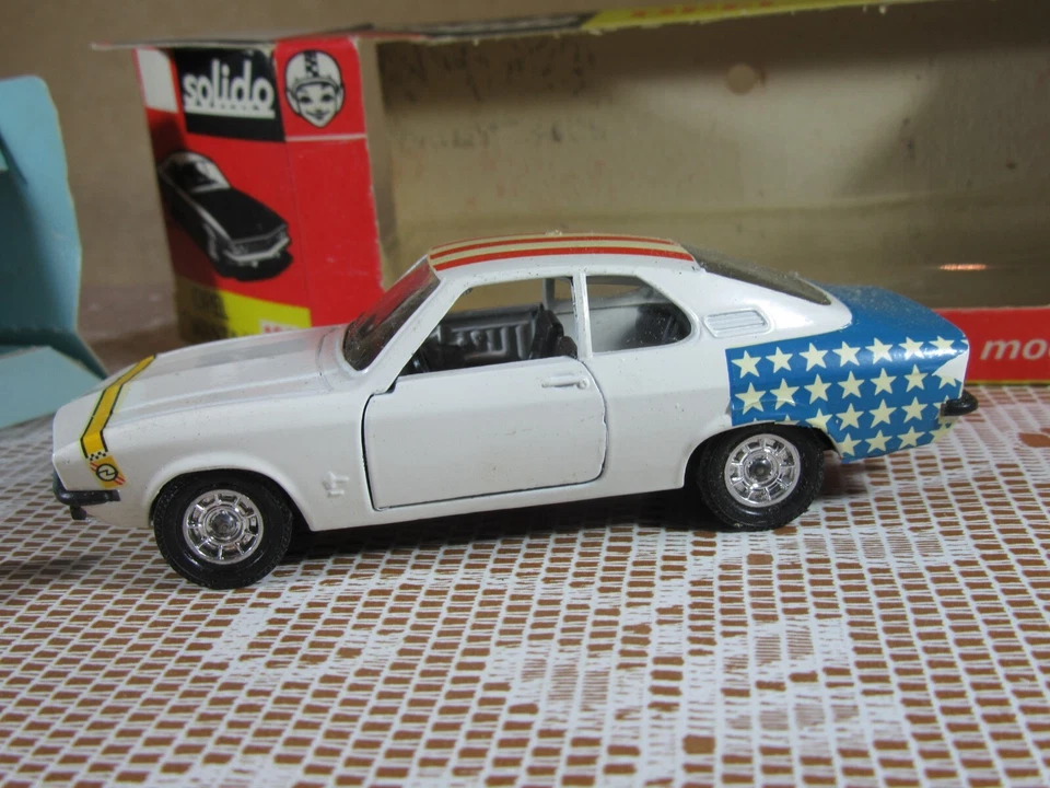 A331 Vintage 1971 Solido 188 France Opel Manta 1900 SR Aseptogyl 1:43 + Boite - Photo 2/4