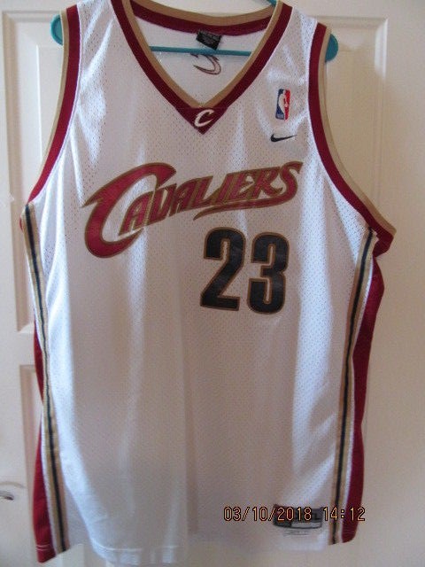 CAVS レブロン・ジェームズ JAMES ＃23 NBA ユニフォーム　2XL LEBRON JAMES #23 NAVY BLUE CLEVELAND CAVS ADIDAS SWINGMAN