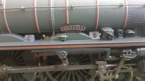 Bachmann 31-160 Jubilee Class 4-6-0 renamed 45565 Victoria, Green, Weathered - Picture 10 of 15