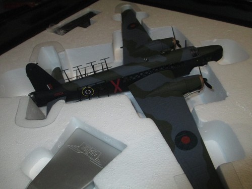 CORG AVIATIONI 1:72 VICKERS WELLINGTON MKVIII HX604:X O 221 SQN RAF MALTA 1941 - Picture 8 of 10