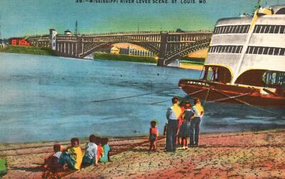 Vintage Postcard 1930's View of Mississippi River Levee Scene St. Louis Missouri