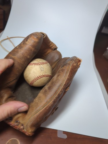 Vintage 1950s Hutch Cincinnati Leather Baseball Glove Model WS With Ball & Exta - Picture 11 of 11
