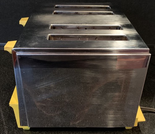 Vintage Sears Roebuck Yellow & Chrome 4 Slice Toaster Made In USA TESTED WORKS - Picture 5 of 18