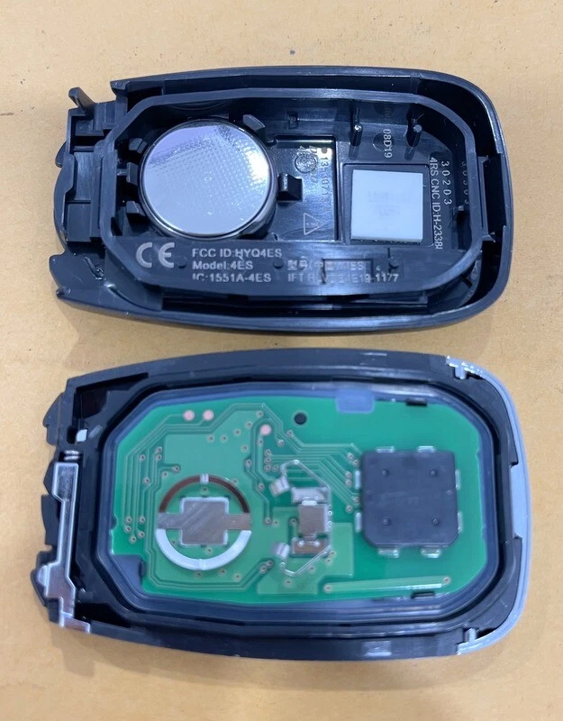 OEM 21 22 23 24 25 CHEVY BLAZER SMART KEY PROXIMITY REMOTE FOB 13530713 HYQ4ES - Image 2 of 4