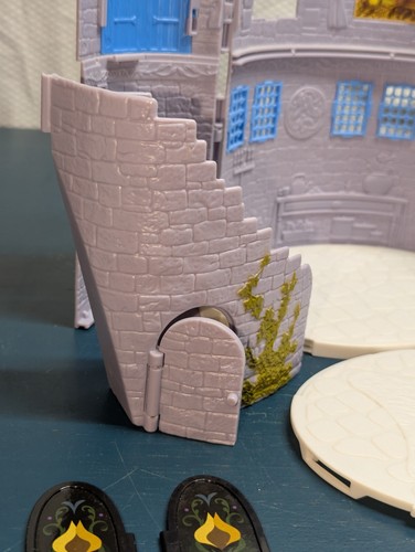 Disney Mattel Brave Castle & Forest Playset, Merida Horse Bear Stairs (Co) - Picture 7 of 13