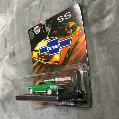 M2 Machines Auto Drivers R79 Green 1968 CHEVROLET CAMARO SS 350 CHASE 1/750 - Picture 3 of 5