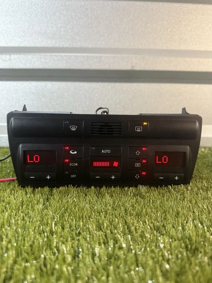 1249 Audi A6 S6 C5 4B 1999 Climate control Panel 4B0820043P - Image 3 of 4