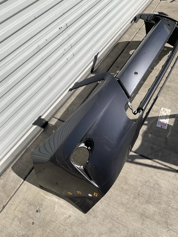 Cubierta del parachoques delantero Lexus RX RX350 RX450H 2013 2015 OEM 52119 0E140 Foto 2 de 4