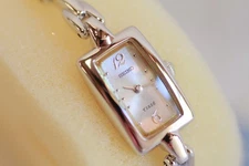 SEIKO TISSE Ladies wristwatch Battery powered with a tag &manual Working!