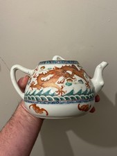 Chinese Antique Porcelain Teapot Qing Dynasty 19th Century Dragon Famille Rose