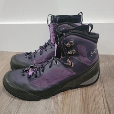 Arcteryx Bora Mid Gtx Black Purple Gore Tex Mens Size 10 Outdoor Gorpcore