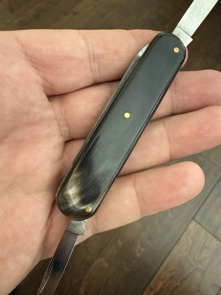 Faca de bolso excelente vintage - W. Clauberg Jr Solingen Gentlemen Buffalo Horn - Imagem 3 de 4