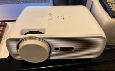 Crenova XPE460 Mini LED Projector New in Box 1080P HDMI USB SD All Accessories