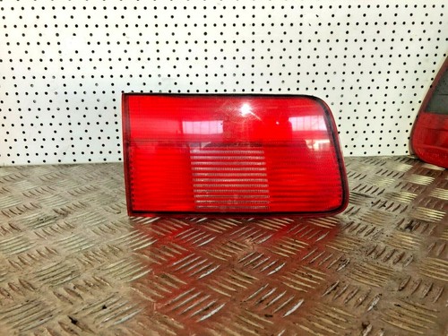 Rücklicht innen links Original!! BMW  5er E39 kombi 8361673