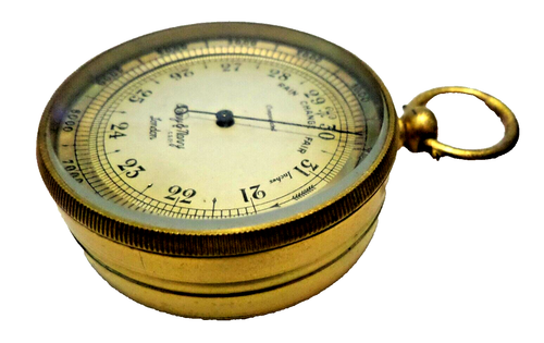 VINTAGE GILT BRASS POCKET BAROMETER MARKED ARMY & NAVY STORE LONDON w/ CASE - Picture 3 of 11
