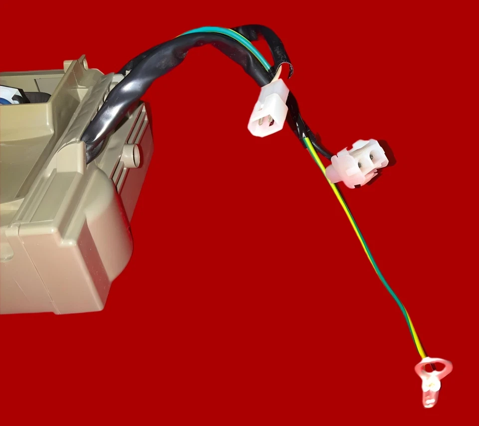 Unidad de control del compresor del refrigerador GE - Parte # VCC3 1156 01 F 04 Foto 3 de 4