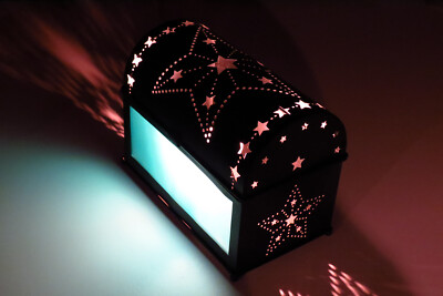 LTD Commodities Star Light Projection Hinged Lid Silhouette Home Accent Lamp