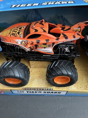 Radio control ホットトラック Hot Wheels Monster Truck RC 1 24 Radio Control Tiger Shark