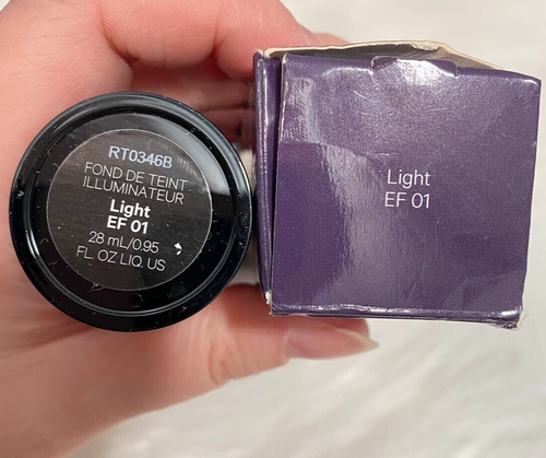Kevyn Aucoin Etherealist Skin Illuminating Foundation - Light EF 01- Full size - Picture 4 of 4
