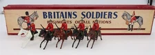 BRITAINS LTD -SOLDIERS REGIMENTS OF ALL NATIONS - CANADIAN MOUNTIES W/RIFLES BOX