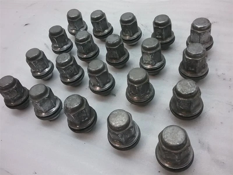 Set of 20 Pieces Rims Wheel Lugs 2000 TOYOTA AVALON S-399RM - Imagem 2 de 3