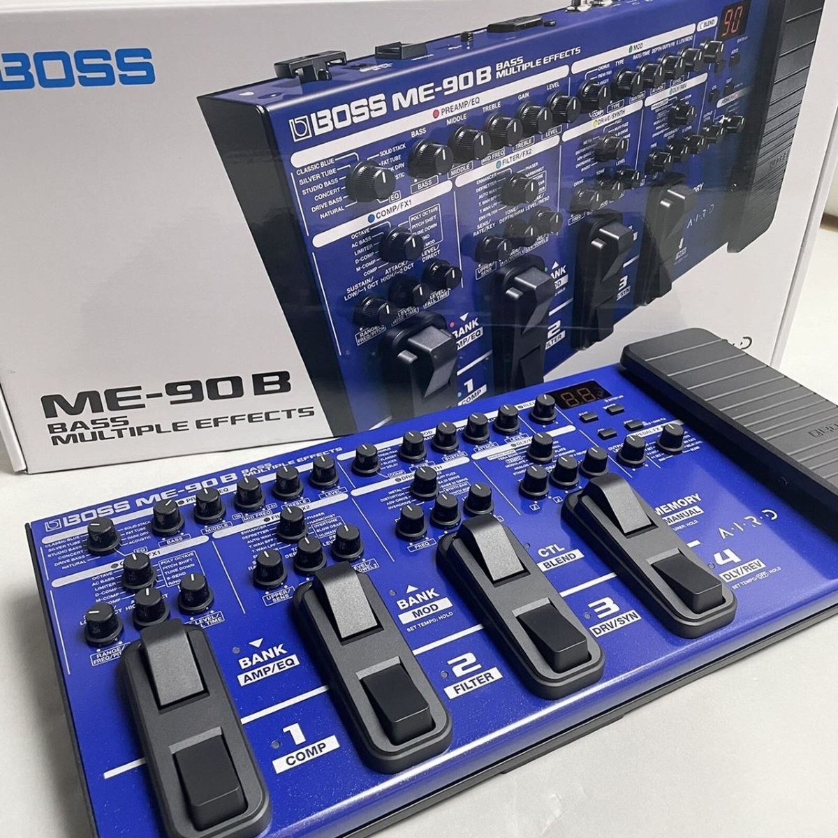 BOSS ME-90B Bass Multiple Effects - Pro Bass Processor Brand New