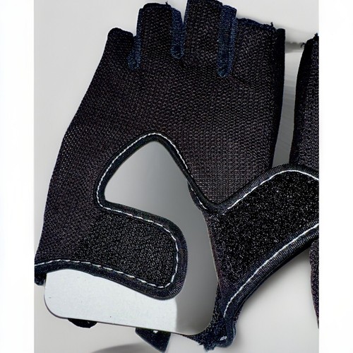 Nike Fit dry Women’s Fitness Lifting /Fundamental Training Gloves Black Sz Small - Picture 3 of 9