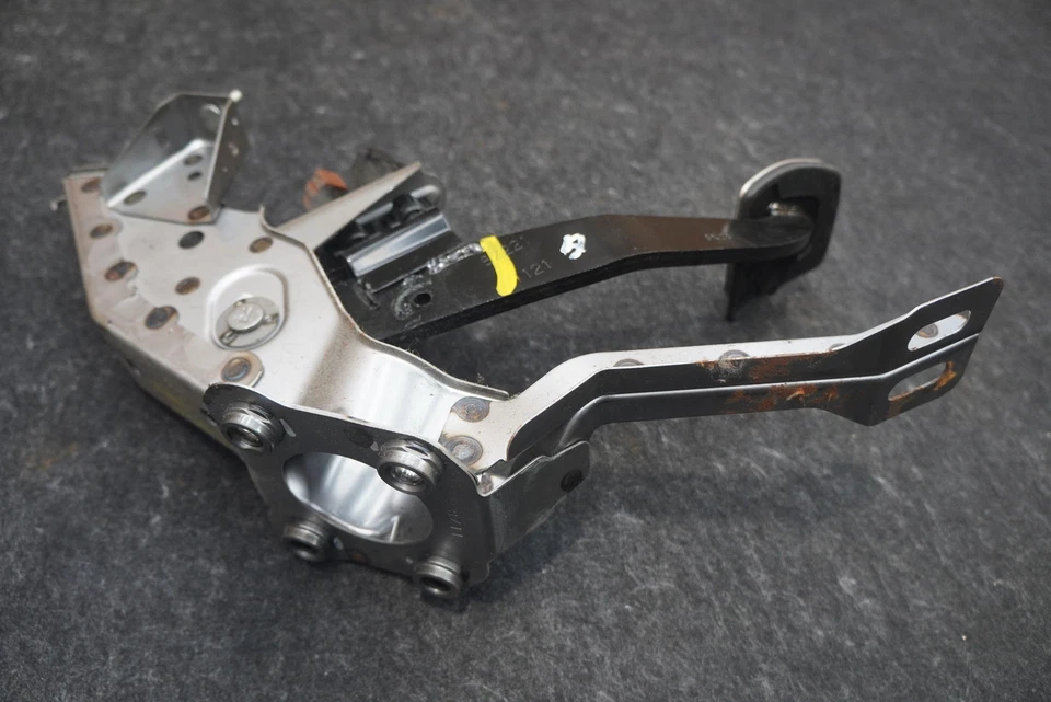 Brake Pedal Bracket Assembly 46501JF10A OEM Nissan GT-R 2010 - Image 4 of 4