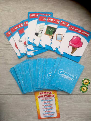 💥👀GUESS? WHAT AM I? Traditional Board Game - The Quick Question Card Game⁉️ - Picture 6 of 9