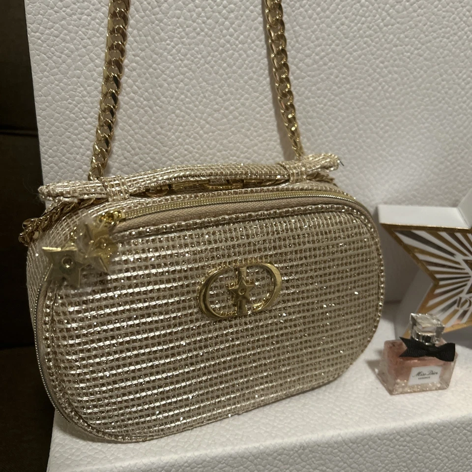 Bolso de hombro Dior VIP Holiday edición 2025 + Miss dior essential + caja de regalo Foto 3 de 4