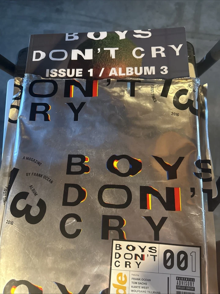 Frank Ocean Boys Don't Cry Magazine with Blonde CD 2016 Album Shower Cover Foto 2 de 2