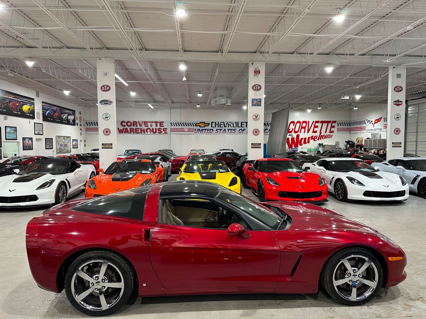 2009 [89U] Crystal Red Metallic Tintcoat Chevrolet Corvette   | C6 Corvette Photo 7