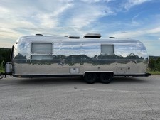 1978 Airstream Land Yacht Ambassador