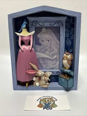 Rare Disney 3D Sleeping Beauty Aurora Dress Picture Frame with Animals (READ)