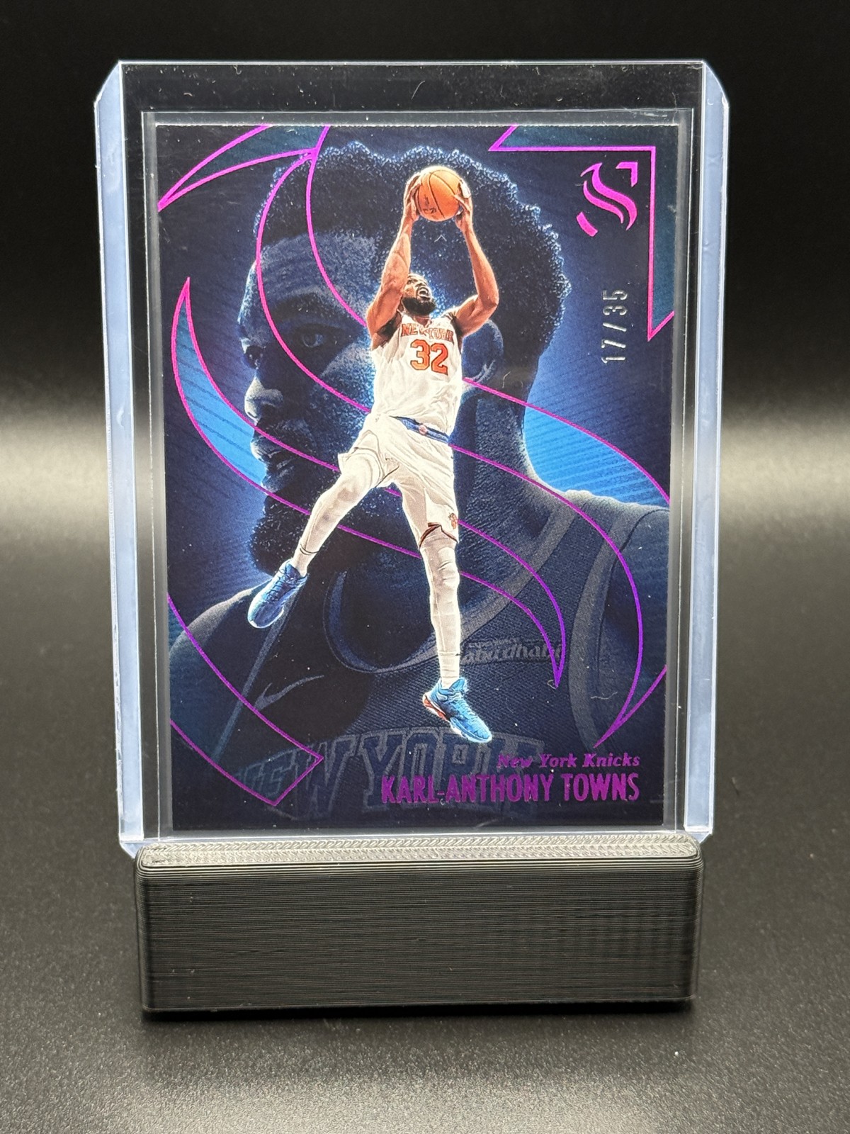 Karl-Anthony Towns 2024 Silhouette #49 Pink /35 Price Guide 