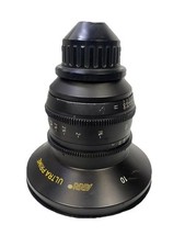 ARRI K2.47322.0 Carl Zeiss Ultra Prime Distagon 10mm / T2.1