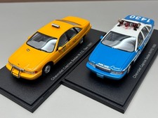 BOS 1/43 Chevrolet Caprice Sedan Resin Model Car -- Two Styles Available