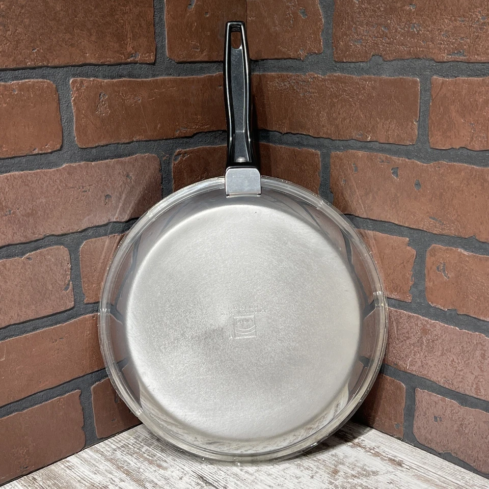 Mirro Even Heating Aluminum 10" Nonstick PermaCote Manitowoc, WI (New Old Stock) - Image 3 of 4