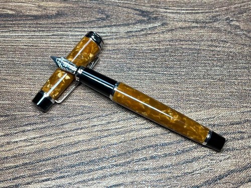 PILOT Fountain Pen Legance Brown Nib M Gold 14K Medium Stationery Office Used - Picture 2 of 6