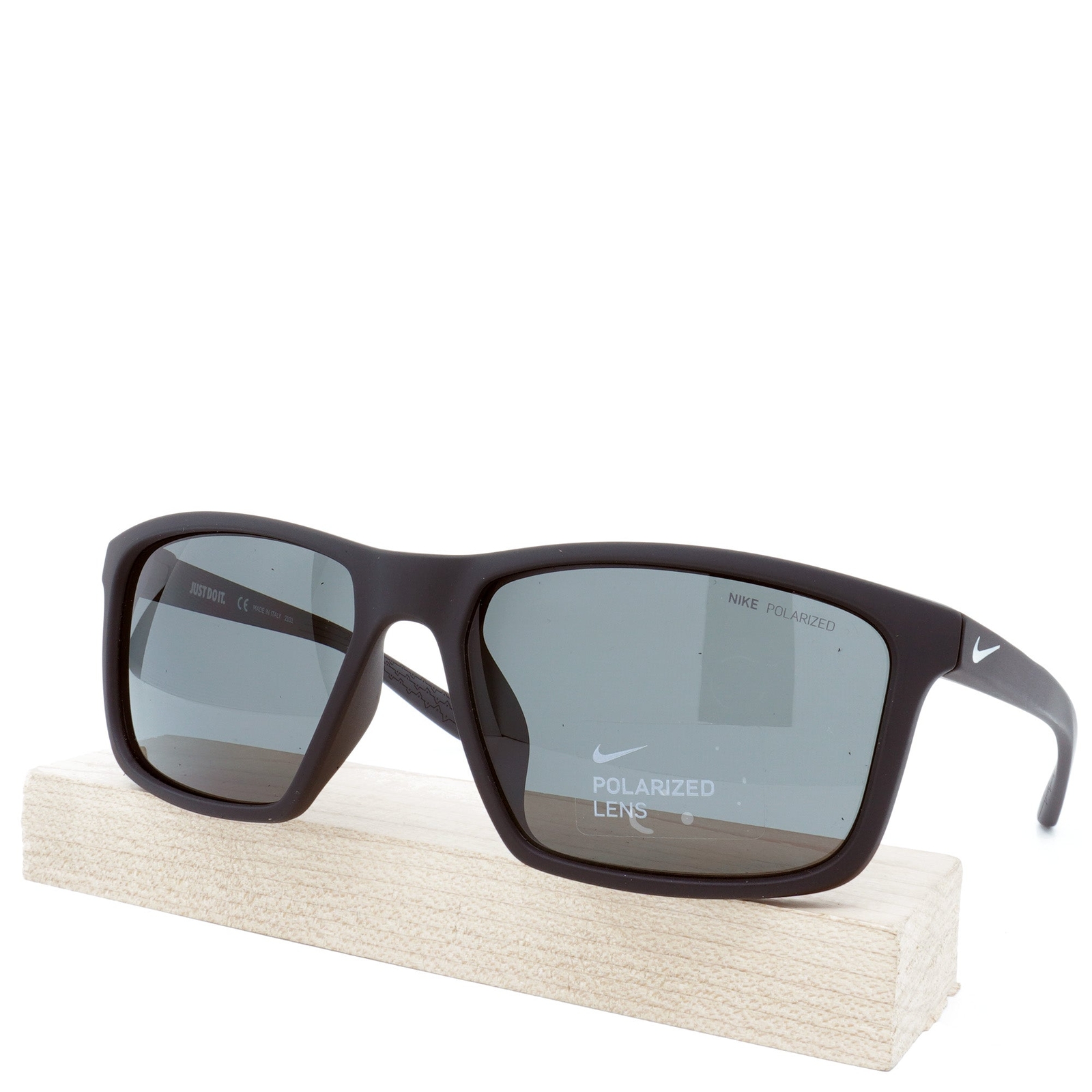 [CW4640-010] Мужские поляризованные солнцезащитные очки Nike VALIANT P