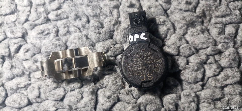 Sensore pioggia sensore luce Gellpad intatto 13215977 Opel Corsa D S07 1.6 Turbo OPC - Immagine 3 di 4