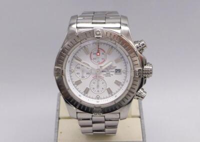 Breitling Super Avenger Chronometer Automatic White Dial A13370 Wristwatch