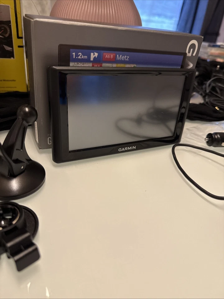 Garmin Drive 60 Lmt - Bild 2 von 3