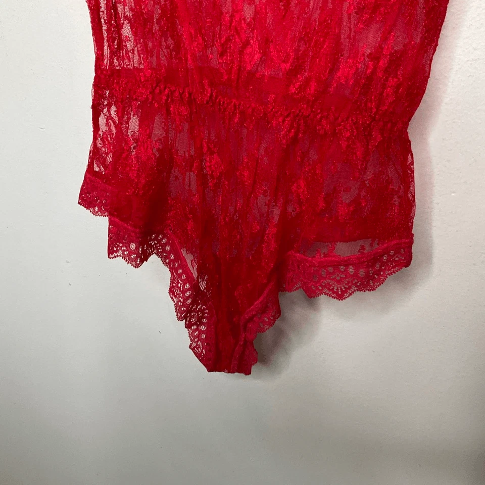 Hanky Panky After Midnight Tatiana Lace Romper - Image 4 of 4