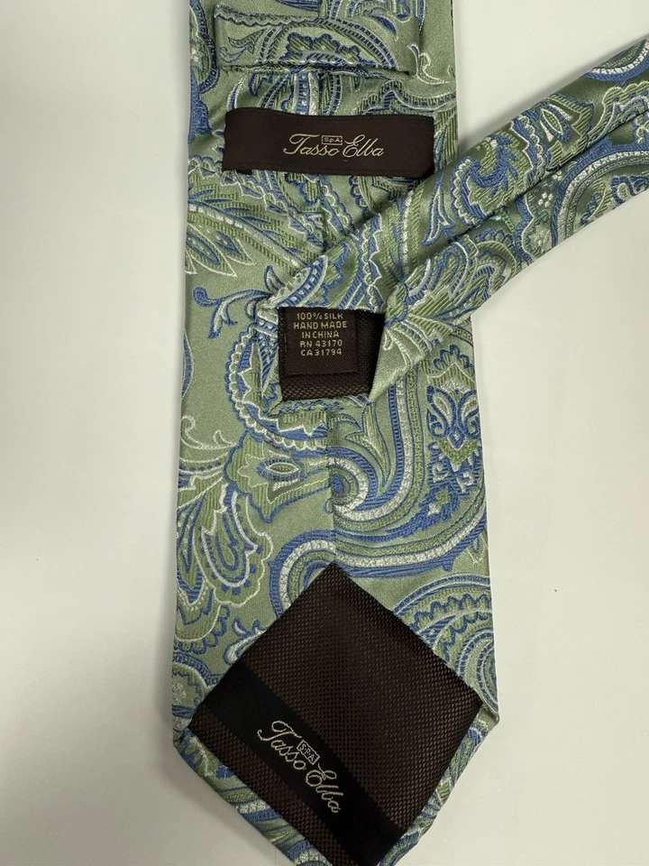 Мужской дизайнерский галстук TASSO ELBA 100% шелк 60 1/2 дюйма ПЕЙСЛИ зеленый/синий/белый б/у в отличном состоянии - Изображение 2 из 4