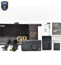 Read  NEAR MINT w/Box Ricoh GR Digital II 10.1MP Compact digital Camera JAPAN