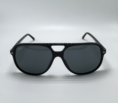 Ray-Ban RB2198 BILL 901/31 60-14-145 Black Frame w/ Green Lenses NEW